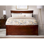 Letto a piattaforma con pediera coordinata e letto estraibile