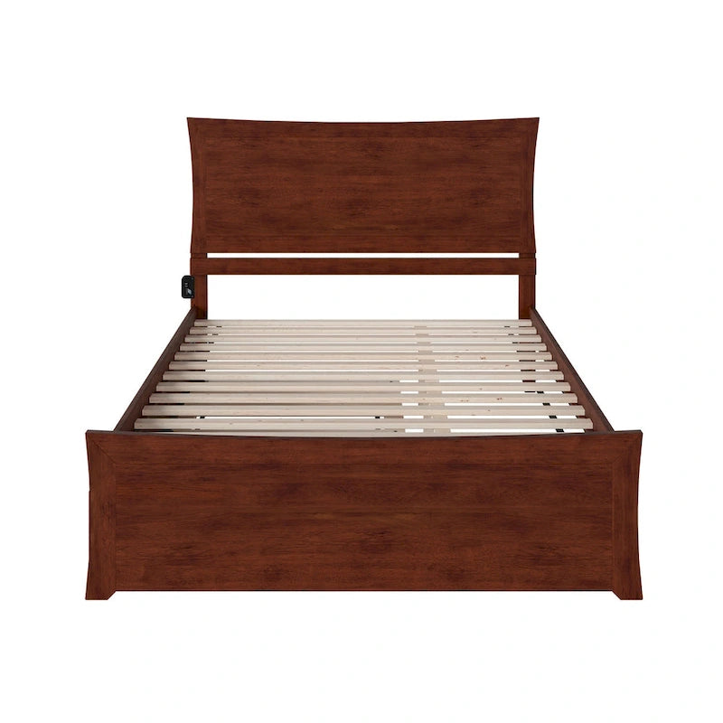 Letto a piattaforma con pediera coordinata e letto estraibile