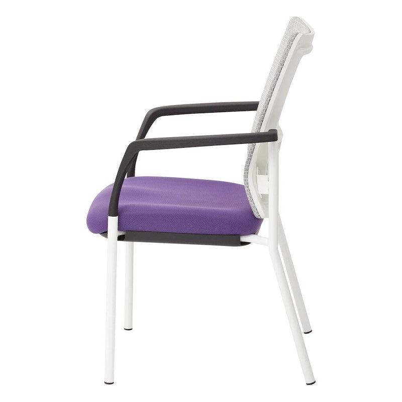 Sedia Visitatori con Schienale in Rete, Sedile Imbottito in Tessuto, Braccioli e Telaio con Finitura Bianca